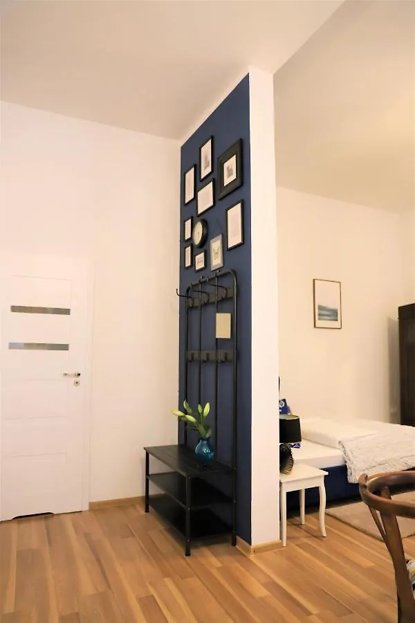Aparthotel Mermaid Station Apartments Warsaw Poland
