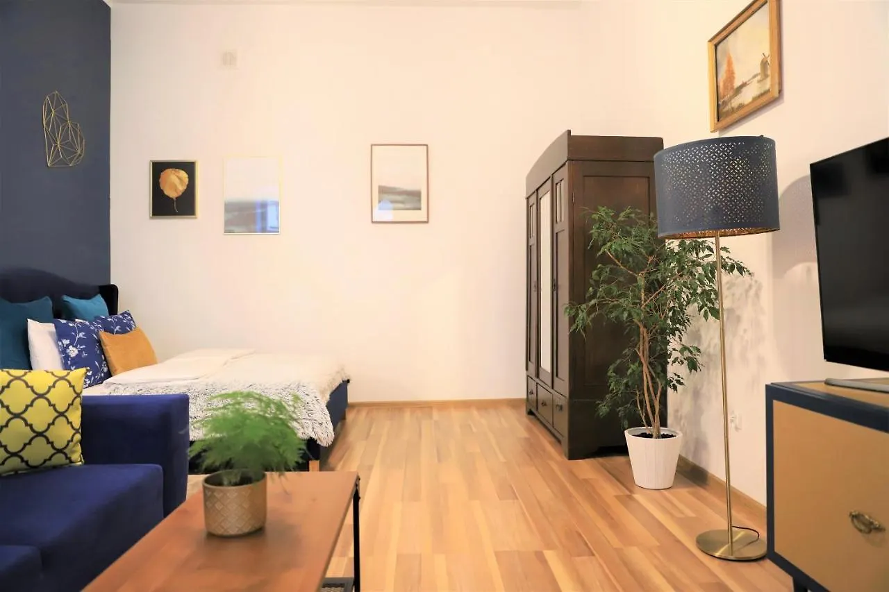 Aparthotel Mermaid Station Apartments Warsaw Poland